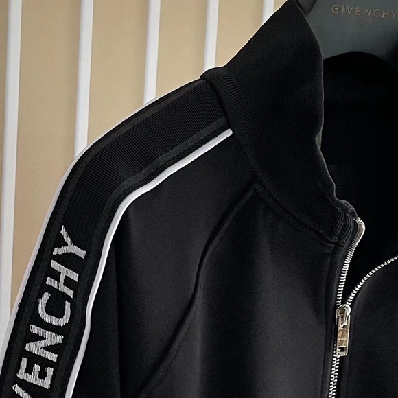 Givenchy Black Zip-Up Sporty Jacket - Picture 5 of 7